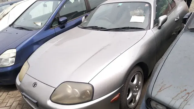 Bea Cukai Lelang Toyota Supra RZ-S Langka (Ist)