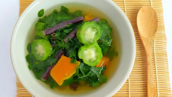 sayur bening kelor oyong labu kuning