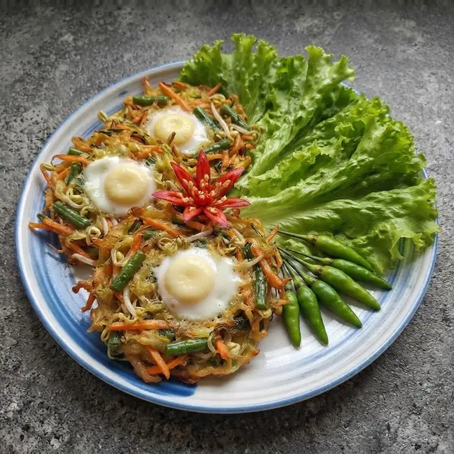 Resep Bakwan Selada Telur yang Renyah dan Gurih