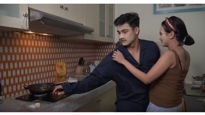 7 Potret Isi Rumah Vanessa Angel, Elegan Serba Putih (YouTube Vanessa AngeL TV)
