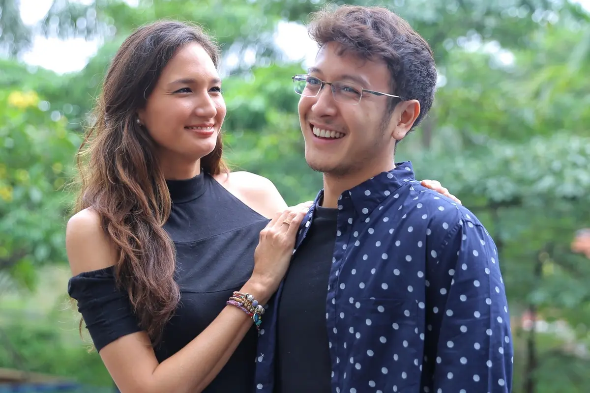 Nadine Chandrawinata dan Dimas Anggara