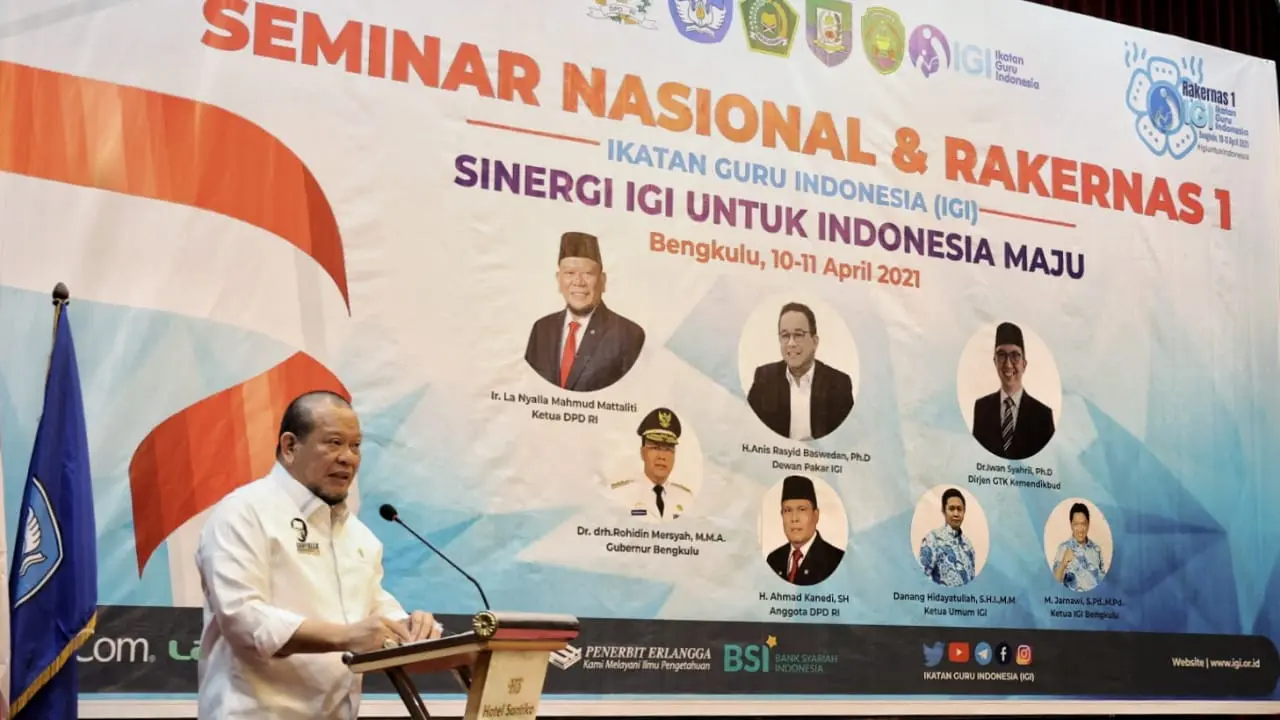 Ketua DPD RI Sampaikan 7 Harapan untuk IGI dalam Seminar Nasional di Rakernas IGI di Bengkulu