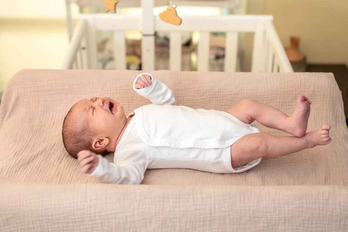 Ilustrasi bayi ngompol (Foto: freepik/pvproductions)