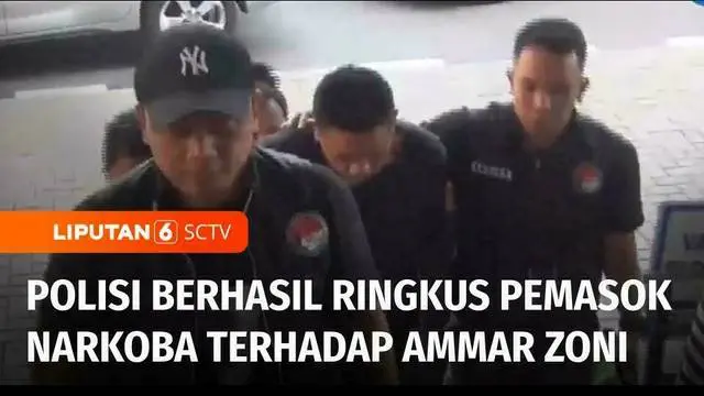 Polisi ringkus pemasok narkoba terhadap pesinetron Ammar Zoni di kawasan Pademangan, Jakarta Utara. Dalam penangkapan tersebut, polisi juga menyita barang bukti satu paket ganja dari tangan pelaku.