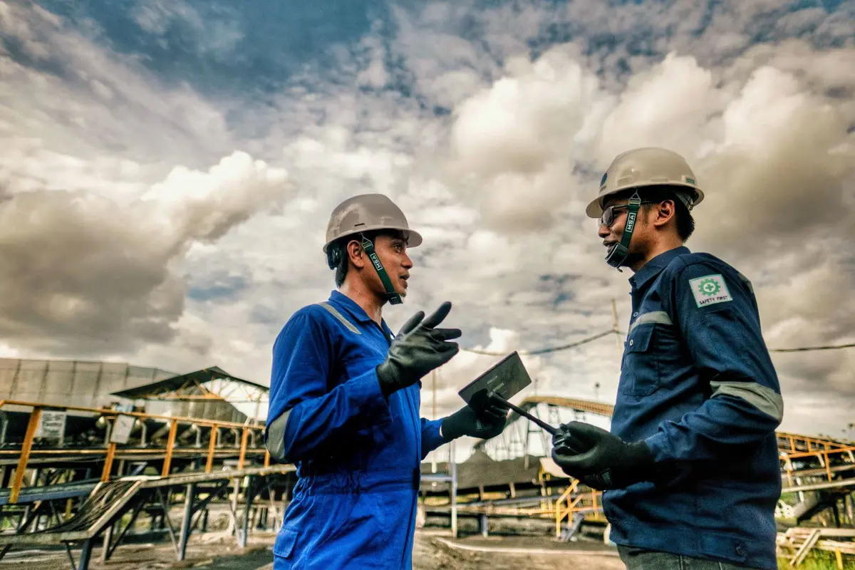 PT Sucofindo sebagai bagian dari IDSurvey resmi meraih akreditasi sebagai Lembaga Validasi dan Verifikasi (LVV) informasi Gas Rumah Kaca (GRK) dari Komite Akreditasi Nasional (KAN).  A