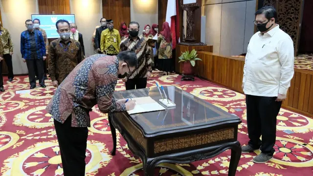 Pelantikan Eselon II Kementerian Koordinator Bidang Perekonomian (cr: Foto: Tubagus/Humas Ekon)