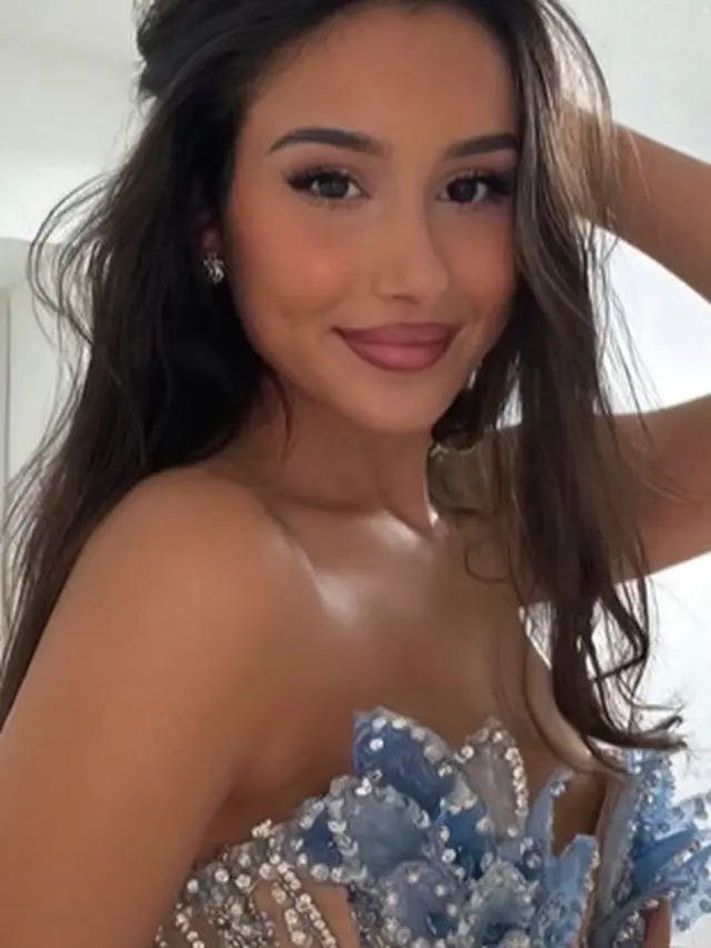 Dianggap Terlalu Cantik, Model Ini Batal Diundang ke Pernikahan Sahabatnya