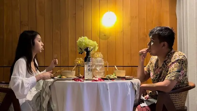 [Fimela] Joshua Suherman dan Clairine Clay