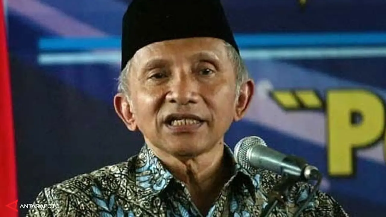 amien-rais-130227b.jpg