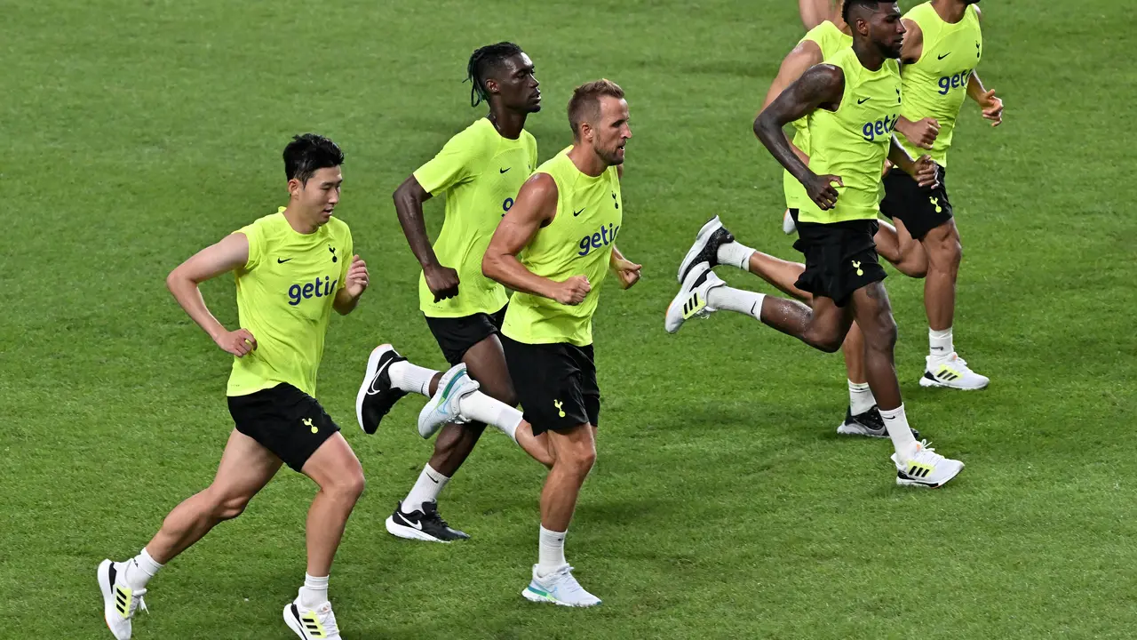 Suasana latihan Tottenham Hotspur di Korea Selatan