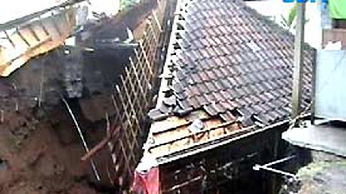 Kisah Pekak Payu Terseret Banjir di Gianyar, Diselamatkan Secara Dramatis