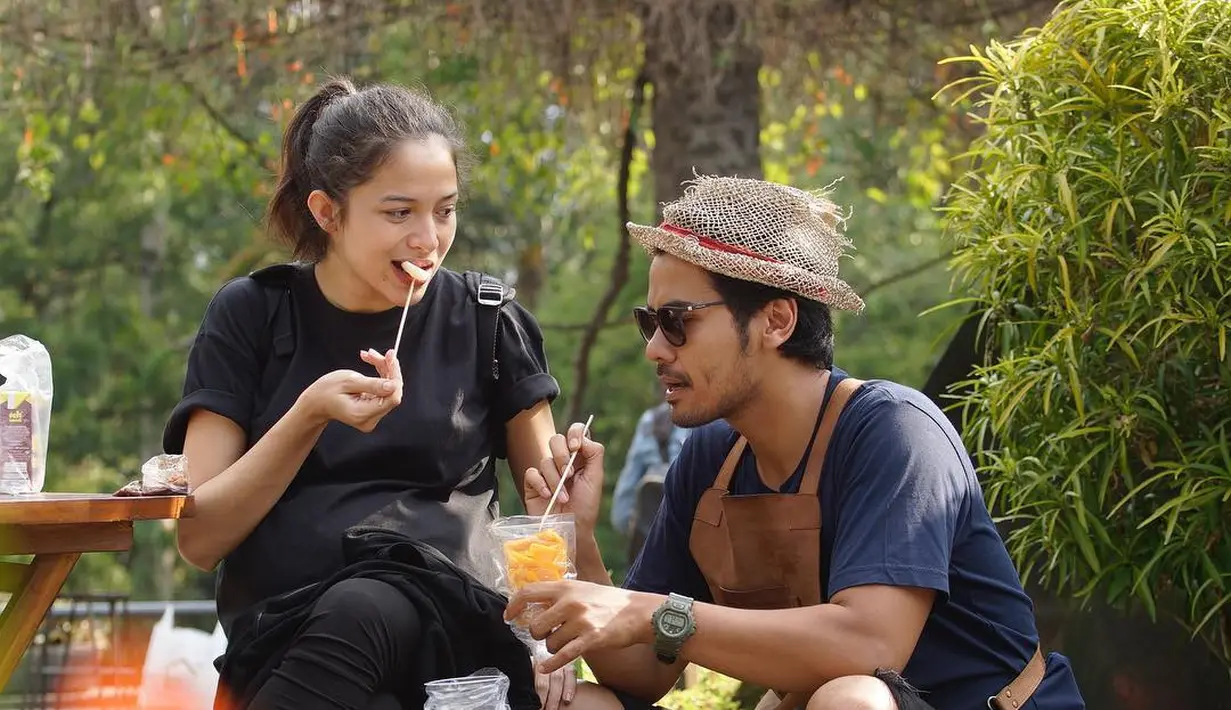 Chicco Jerikho dan Putri Marino