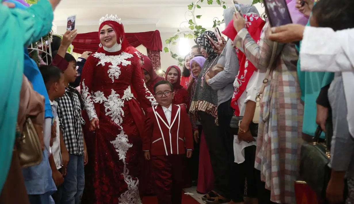 Daus Mini danSelviana Hana Wijaya