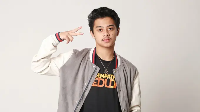 [Fimela] Bastian Steel