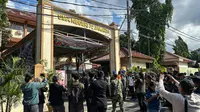 Polisi Periksa Ayah Terduga Pelaku Ledakan SMAN 72 Jakarta