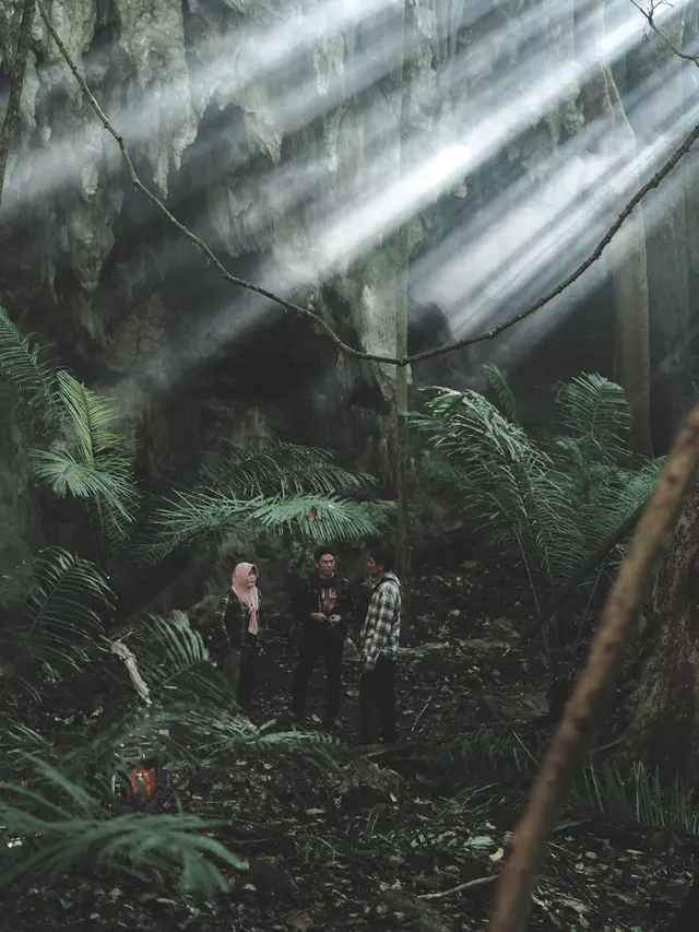 Salah satu adegan Film Pulung Gantung Pati Ngendat.