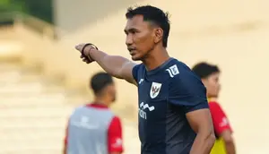 Kaya Pengalaman  dan Jam Terbang Tinggi, Eks Andalan Timnas Indonesia Zulkifli Syukur Dipercaya Jadi Asisten Pelatih  Garudayaksa FC