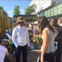 Dahlan Iskan berada di Lousville untuk menghadiri pemakaman Muhammad Ali.