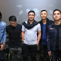 Kabar bubar kembali mencuat saat Ungu meluncurkan single Tanpa Hadirmu pada 2016 silam. Pasalnya, Pasha sang vokalis tidak terlihat saat peluncuran. Pasha sendiri membantah kabar tersebut. (Adrian Putra/Bintang.com)