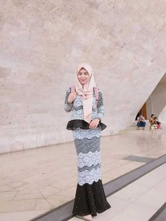 [Bintang] Cantik Berhijab, Ini Sederet Potret dan Fakta Ayana Jihye Moon