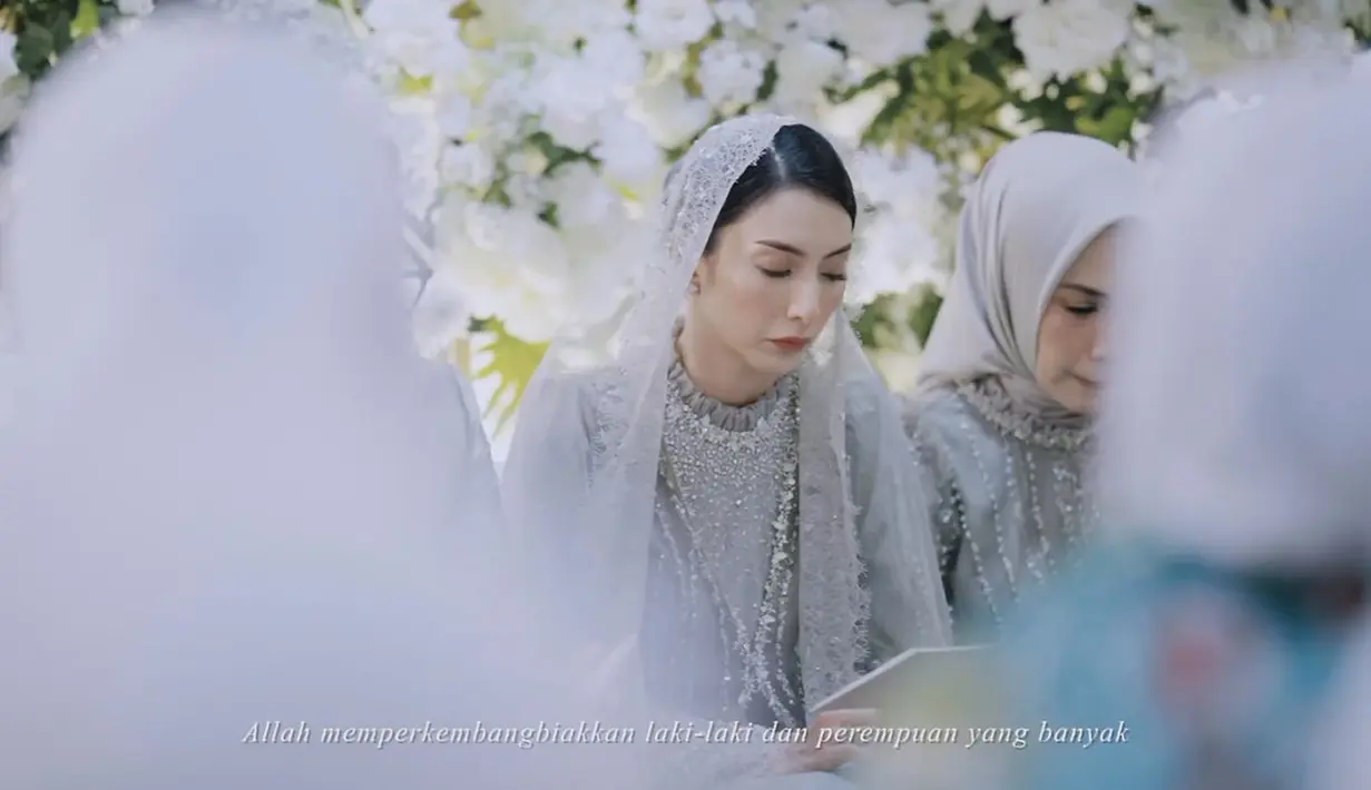 Menurut Kepala KUA Cinere, Jakarta Ujang Priskandar, berkas Tyas dan Tengku sudah lengkap. Keduanya akan menikah pada 20 Agustus 2023 pukul 15.30 WIB di The Manor Andara. [Instagram/tyasmirasih]