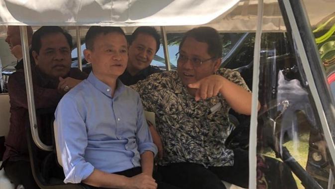 Menteri Komunikasi dan Informatika Rudiantara bersama Jack Ma. Dok KBRI