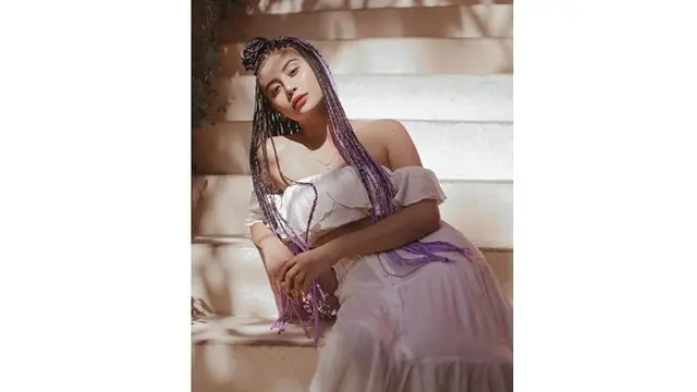 Selain Felicya Angelista, 6 Gaya Artis Berambut Cornrow Ini Curi Perhatian