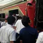 2 KRL bertabrakan di Stasiun Juanda (Liputan6.com/ Nafiysul Qodar)