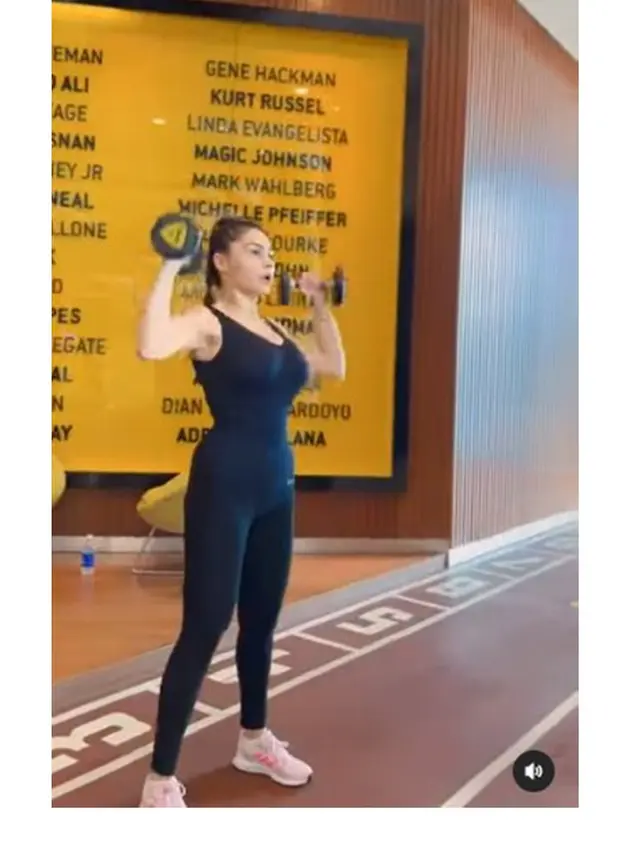 Miliki Body Goals, Ini 6 Potret DJ Katty Butterfly saat Olahraga