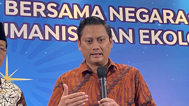 Wakil Menteri Keuangan Thomas Djiwandono menghadiri Seminar Natal Nasional yang dilaksanakan di Auditorium HM Rasjidi Kementerian Agama, Jakarta.