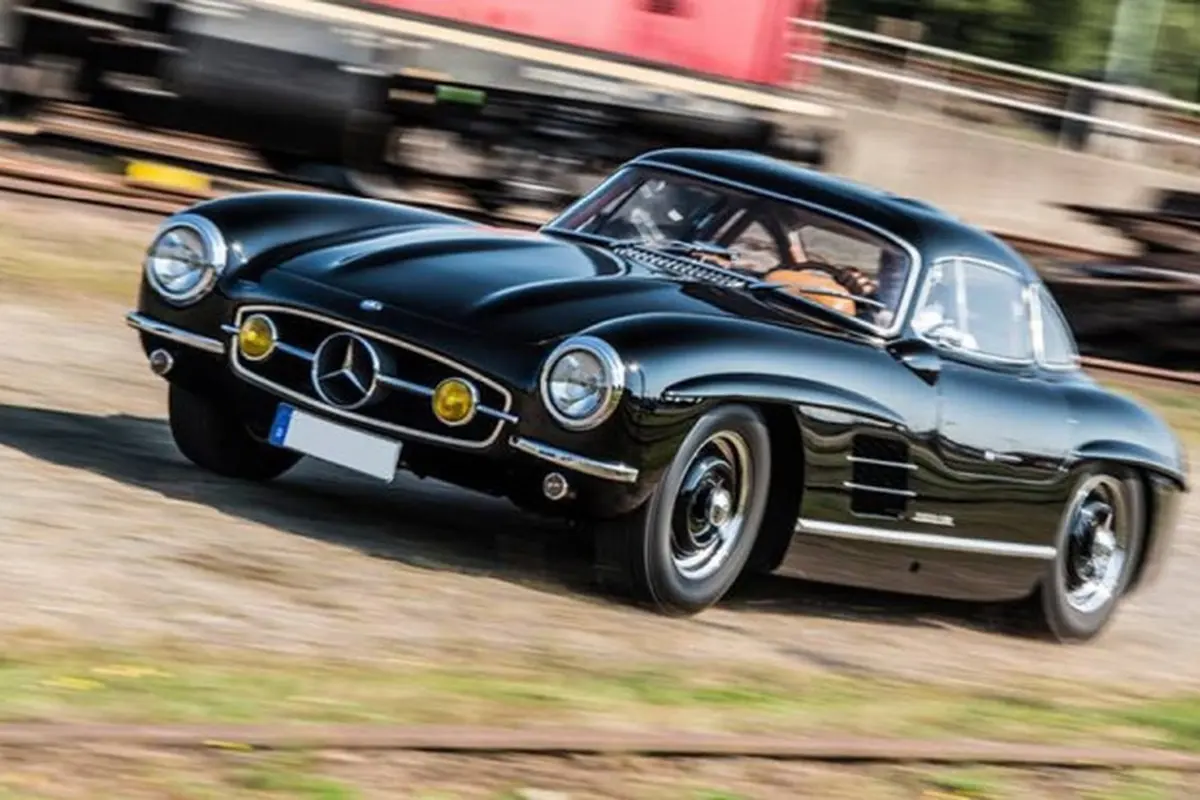 Mercedes-Benz 300SL Gullwing