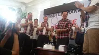 Ahok dan para mantan atlet bulu tangkis. (Liputan6.com/Delvira Chaerani)