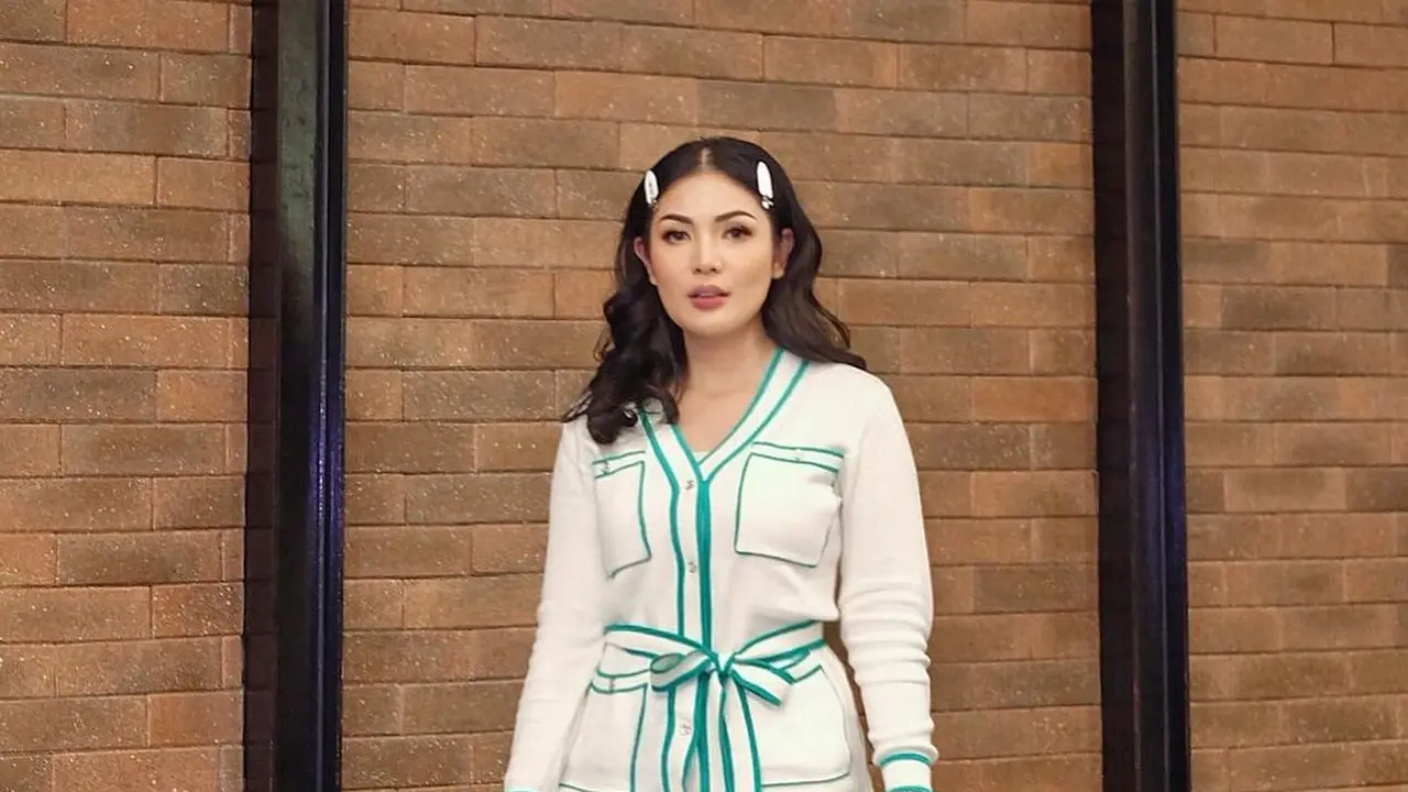 [Fimela] Nindy Ayunda