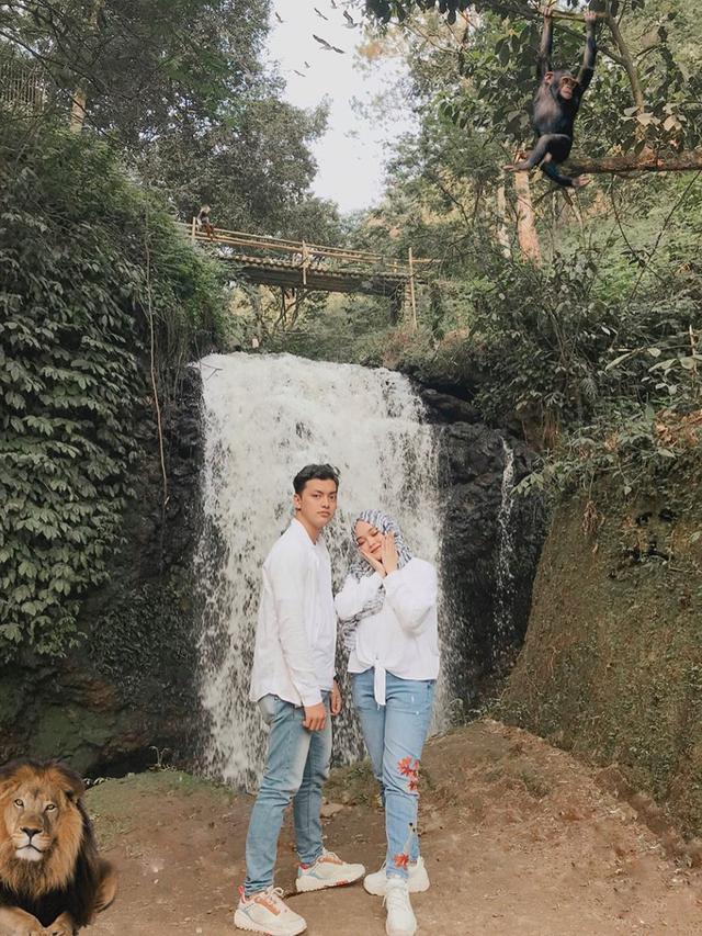 Mulai Go Public, Ini 6 Momen Manis Putri Delina dan ...