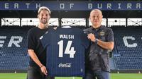 Sandy Walsh diperkenalkan sebagai pemain baru Buriram United, Selasa (19/8/2025). (Dok. Buriram United).