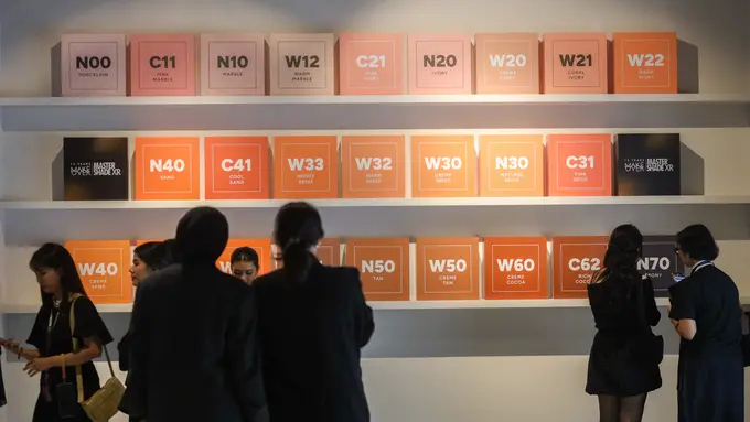 Dipandu Teknologi dan MUA Profesional, Setiap Perempuan Kini Bisa Pakai Makeup dengan Shade yang Paling Presisi