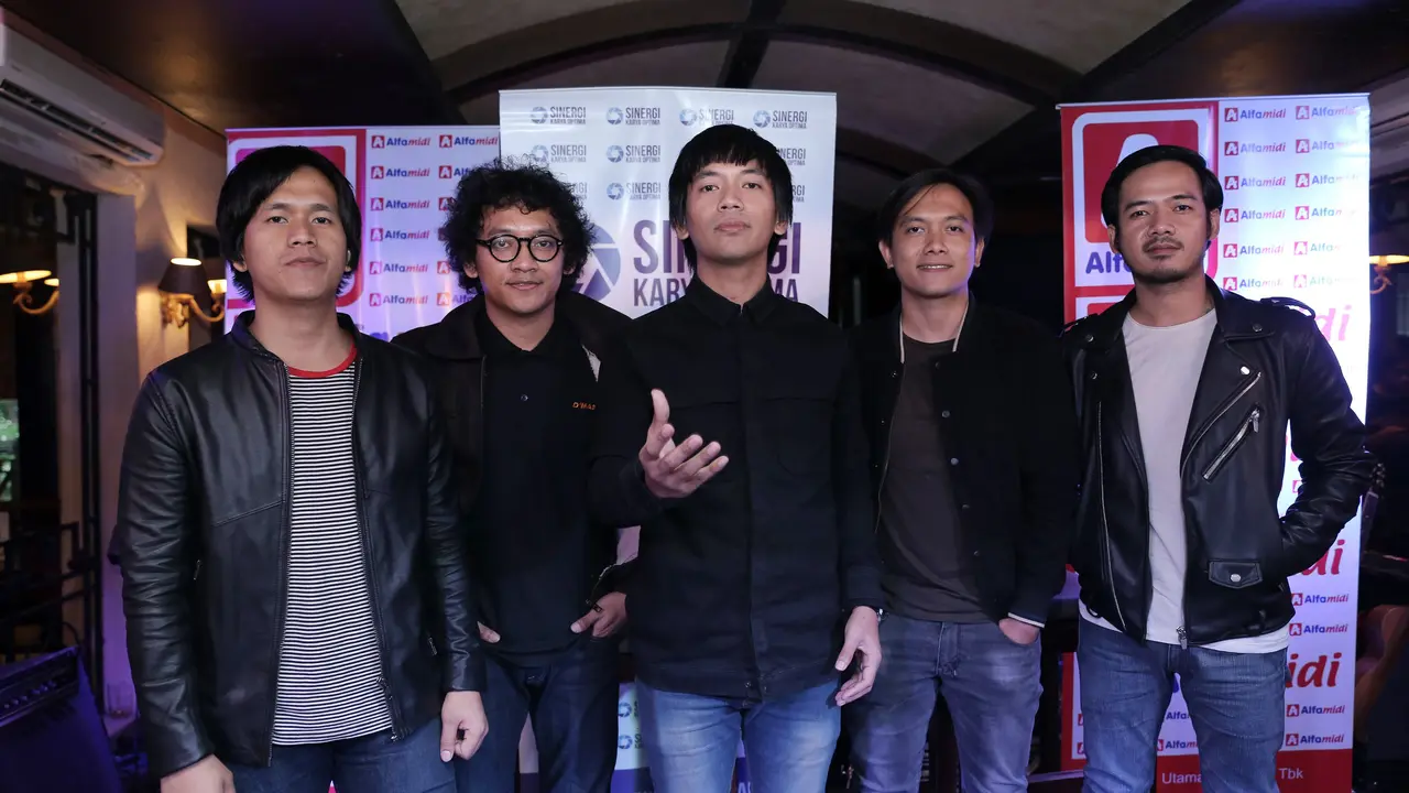 [Bintang] D'MASIV