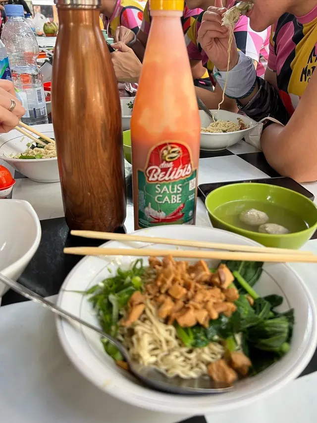 Nadia Mulya berolahraga lari (Instagram/nadiamulya)