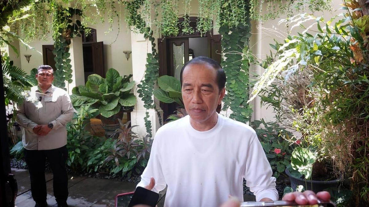 Begini Respon Jokowi Soal Usulan Pemakzulan Wapres Gibran oleh Purnawirawan TNI