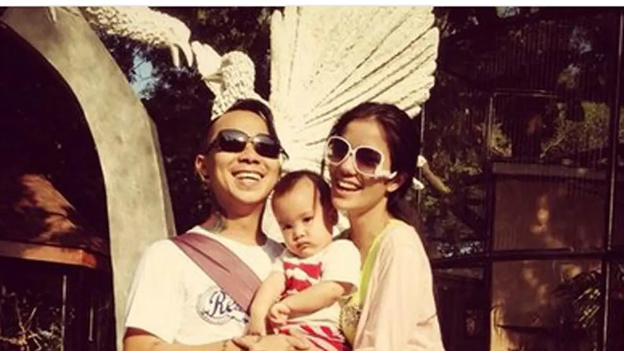 [Bintang] Sheila Marcia dan Kiki Mirano