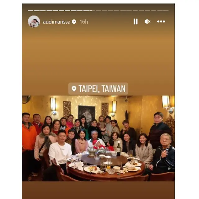 6 Potret Artis Rayakan Natal Bareng Keluarga Besar, Jadi Momen Kumpul