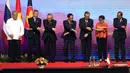 Tahun 2023, ASEAN-China telah menandai beberapa tonggak penting saat kedua belah pihak menyelesaikan Pedoman untuk Mempercepat Kesimpulan Awal dari Code of Conduct (CoC) Laut China Selatan yang efektif dan substantif. (AP Photo/Tatan Syuflana, Pool)