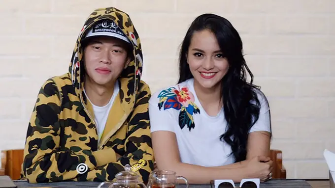 [Bintang] Ririn Ekawati dan Ferry Wijaya