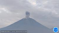 Gunung Semeru di Lumajang Jatim kembali erupsi pada Rabu (28/5/2025), pukul 06.12 WIB. (Liputan6.com/ Dok PVMBG)