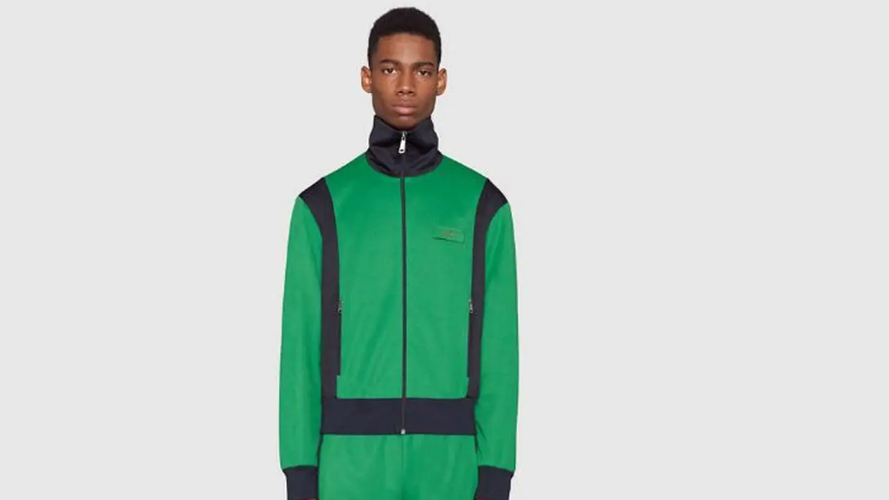 Jaket Gucci yang mirip ojek online