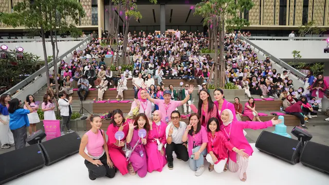 Para beauty influencers turut hadir meramaikan acara yang diadakan oleh Kaila