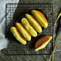 kue buroncong/Fitri Chairiyah/Shutterstock