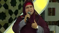 5 Potret Halaman Rumah Mamah Dedeh di Ciseeng Bogor, Asri Penuh Tanaman Hijau dan Kolam Ikan
