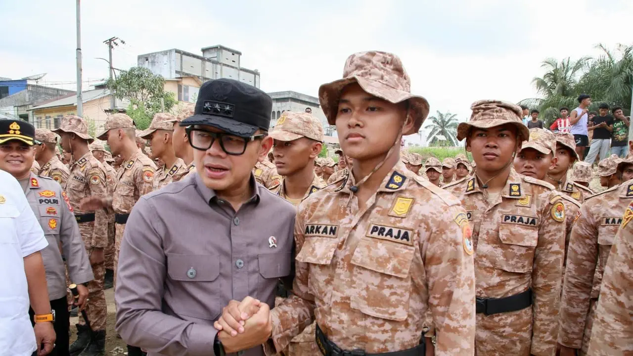 Wamendagri Bima Tutup Praktik Lapangan IPDN di Aceh Tamiang, Tekankan Latihan Kepemimpinan