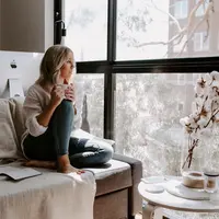 lounge | unsplash.com/@ts_imagery